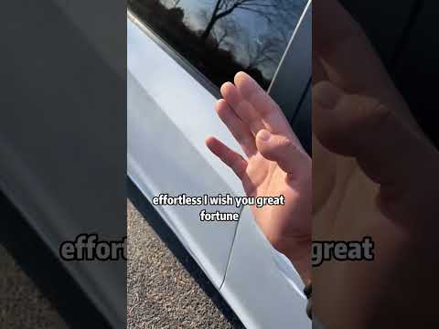 Don't smash the glass! Tips for Retrieving Keys Left in the Car！#tips #car #automotive #tutorial