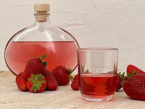 STRAWBERRY LIQUEUR best italian recipe